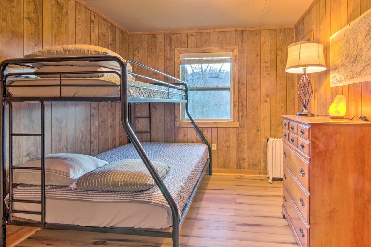 Peaceful Spruce Pine Cabin On 8 Acres With 2 Decks! Exterior foto